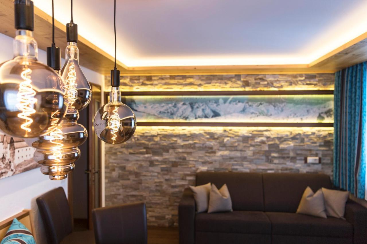 Hotel Garni Mirabell Ischgl Dış mekan fotoğraf