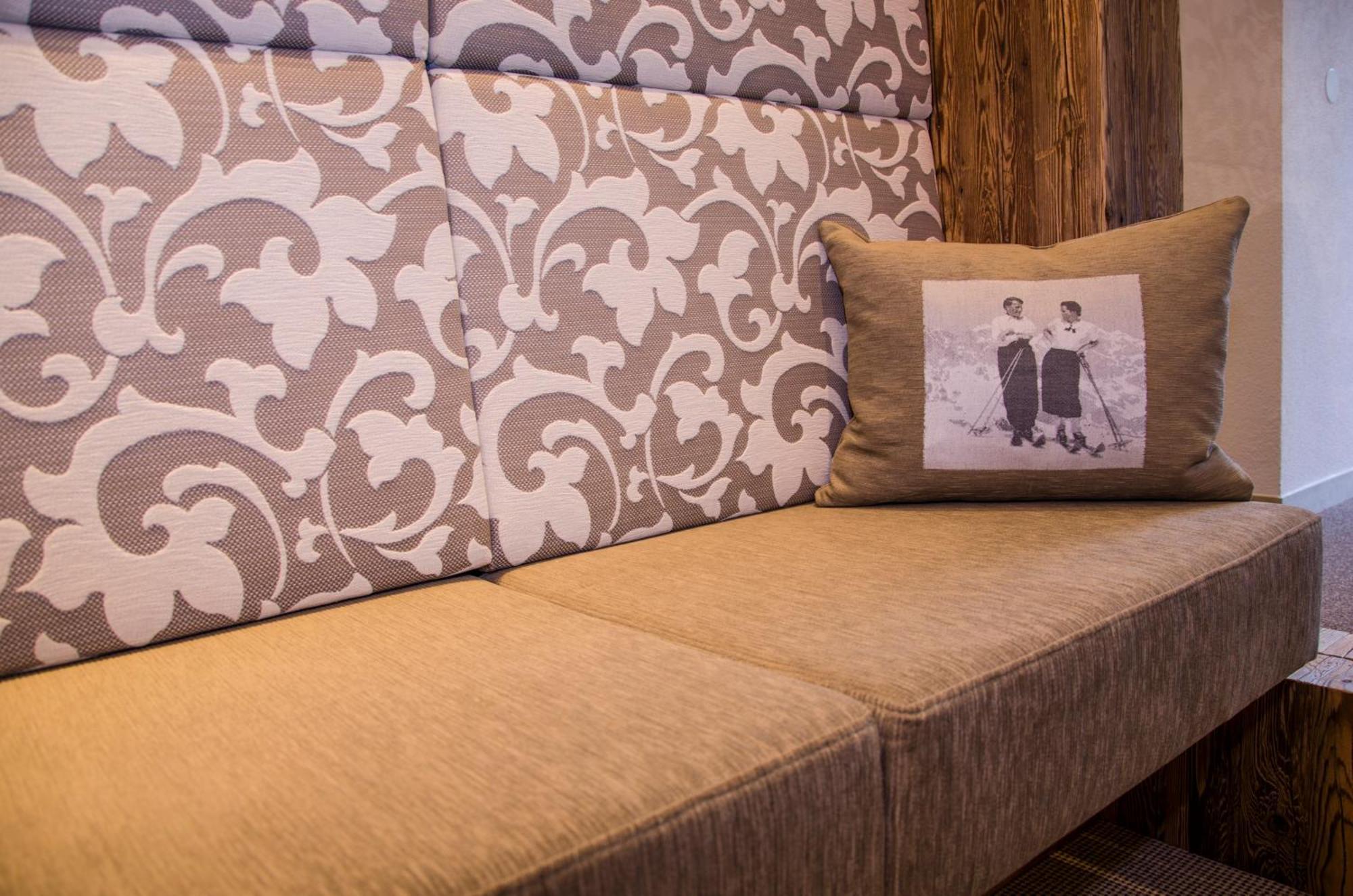 Hotel Garni Mirabell Ischgl Dış mekan fotoğraf