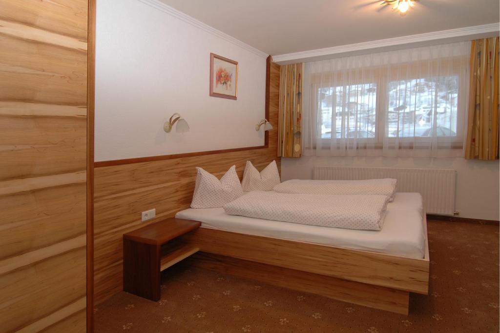 Hotel Garni Mirabell Ischgl Dış mekan fotoğraf